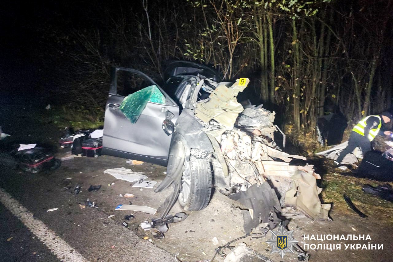 ДТП на Дубенщині: є загиблий та важко травмований (ФОТО, ВІДЕО)